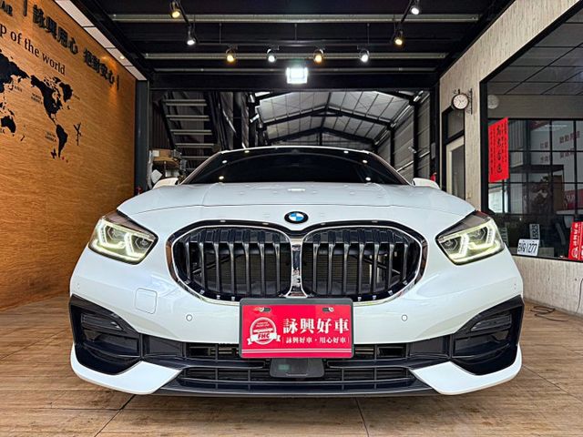 便宜新車40萬 I-KEY ACC跟車 定速 電動椅 導航 倒車顯影 液晶儀表版  第3張相片