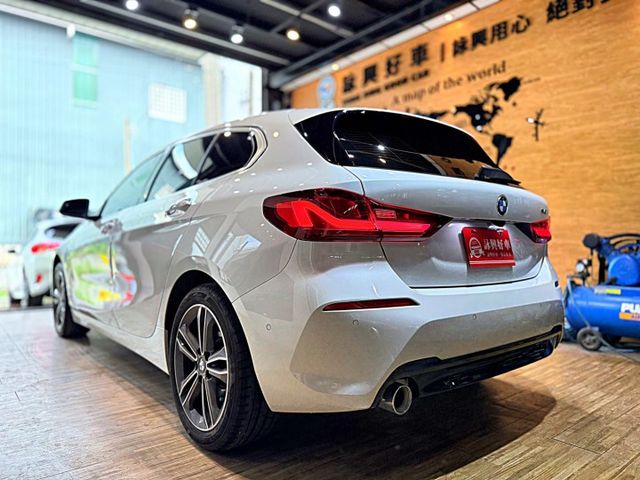 便宜新車40萬 I-KEY ACC跟車 定速 電動椅 導航 倒車顯影 液晶儀表版  第4張相片