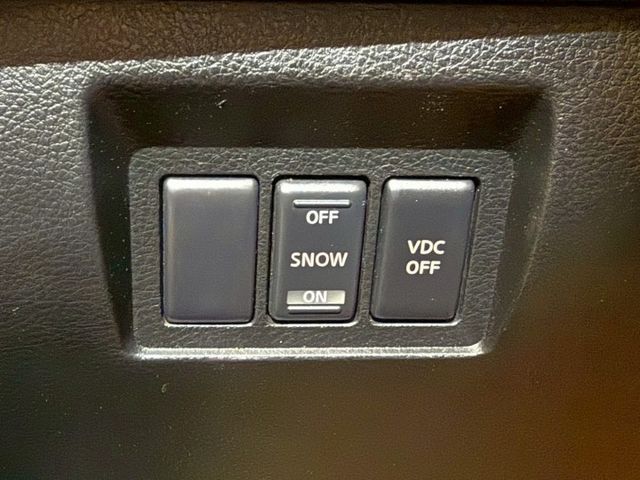新車220萬 天窗 電動椅 巡航 恆溫 多功能方向盤 雪地模式 舒適型跑旅  第17張相片
