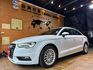 30TFSI 快撥 多媒體影音系統 倒車顯影 電動椅 恆溫 定速 安全首選  第1張縮圖