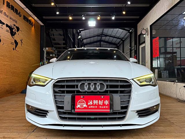 30TFSI 快撥 多媒體影音系統 倒車顯影 電動椅 恆溫 定速 安全首選  第3張相片