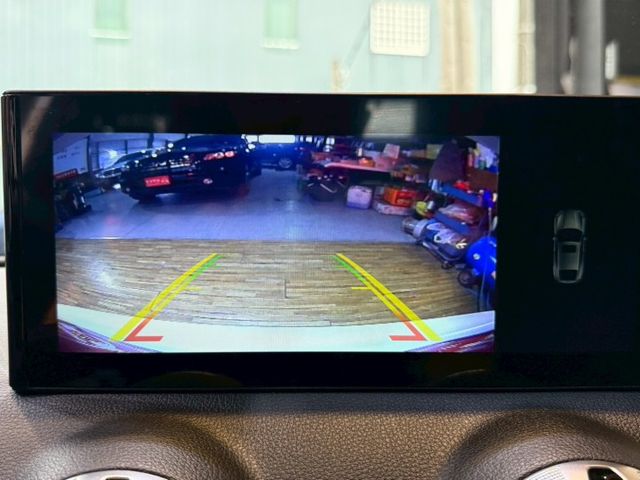 30TFSI 快撥 多媒體影音系統 倒車顯影 電動椅 恆溫 定速 安全首選  第15張相片