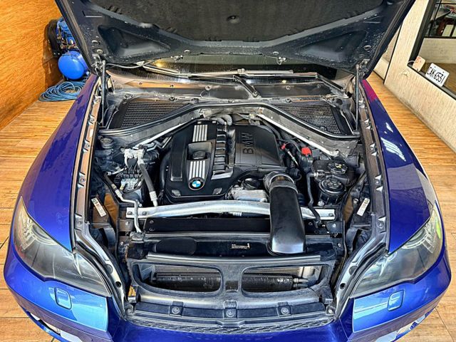 XDRIVE 35I 新車371萬  天窗 I-KEY 360環景 倒車顯影 多媒體影音 導航 電動椅  第20張相片