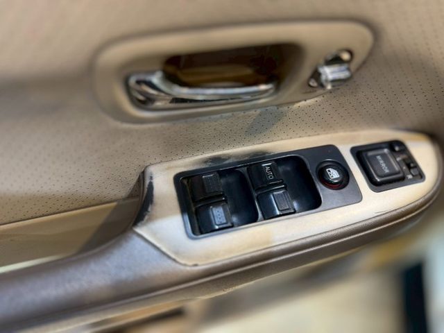 雙安 ABS 電動後視鏡 耐操好用 好開有力 經典優質休旅  第19張相片