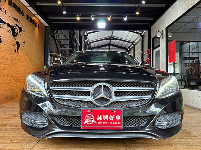 C200 I-KEY 記憶電動椅 快撥 恆溫 多功能方向盤 安全首選  第3張相片