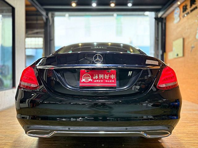 C200 I-KEY 記憶電動椅 快撥 恆溫 多功能方向盤 安全首選  第5張相片