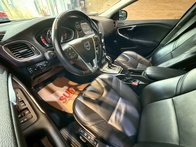 T4旗艦版 I-KEY 全景天窗 9安 摸門 循跡 ACC跟車 車道偏移 定速 電動椅 恆溫 盲點 ABS  第11張相片