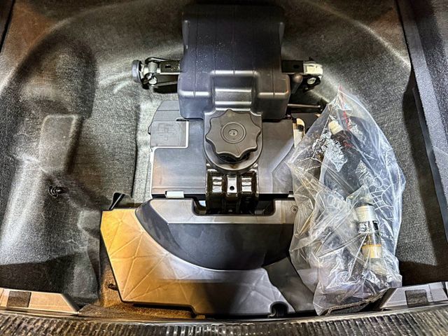 A4 AVANT 25TFSI 6安 快撥 循跡 定速 恆溫 雙電動椅 ABS  第8張相片