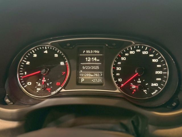 1.4 TFSI 6安 換檔快撥 定速 恆溫 ABS 安全首選  第15張相片