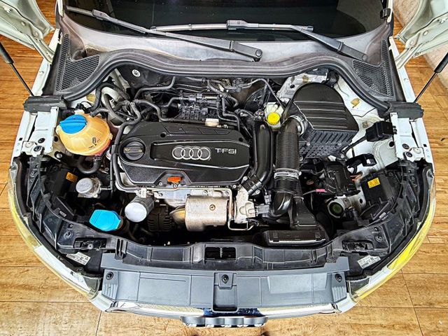 1.4 TFSI 6安 換檔快撥 定速 恆溫 ABS 安全首選  第20張相片