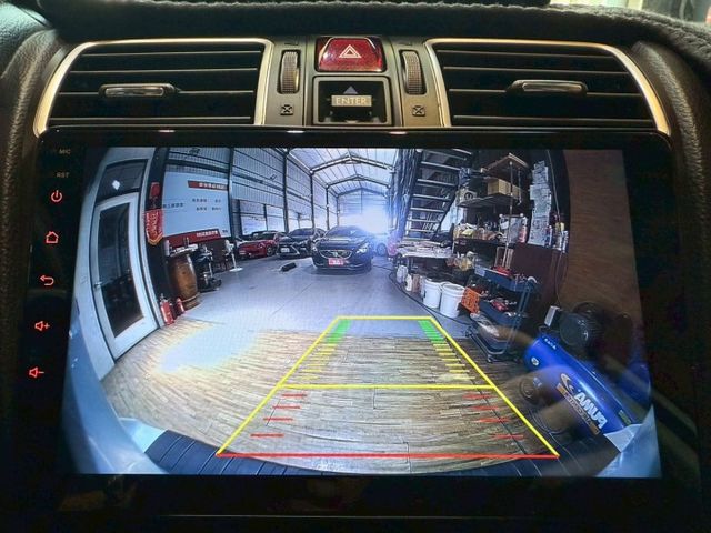 2.0 I-L 4WD I-KEY 7安 摸門電尾門 快撥 導航 循跡 電動椅 定速 恆溫 ABS 安全首選  第16張相片