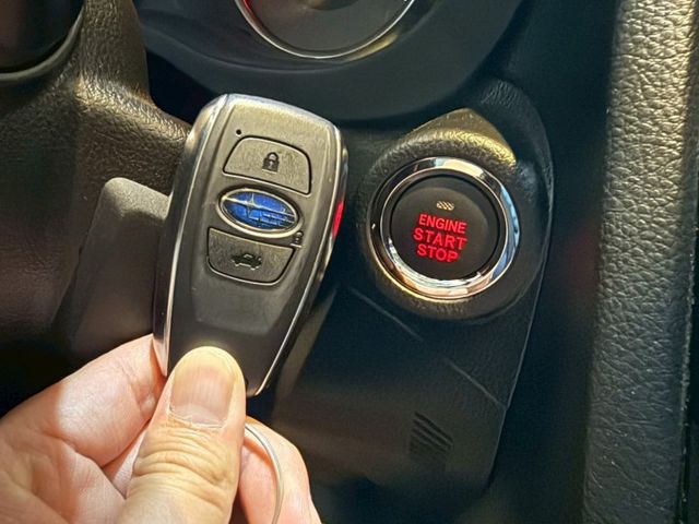 2.0 I-L 4WD I-KEY 7安 摸門電尾門 快撥 導航 循跡 電動椅 定速 恆溫 ABS 安全首選  第17張相片