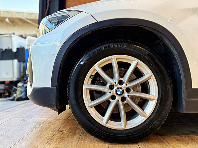 20年式 18I I-KEY 摸門 10安 電尾門 導航 循跡 雙電動椅 定速 恆溫 ABS  第9張相片