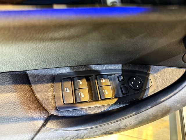 20年式 18I I-KEY 摸門 10安 電尾門 導航 循跡 雙電動椅 定速 恆溫 ABS  第19張相片