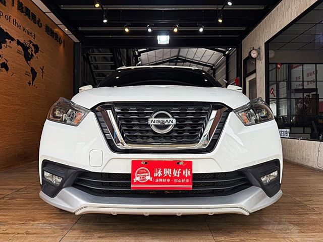 智型旗艦版 I-KEY 6安 摸門 循跡 360環景 倒車顯影 定速 恆溫 盲點 ABS  第3張相片