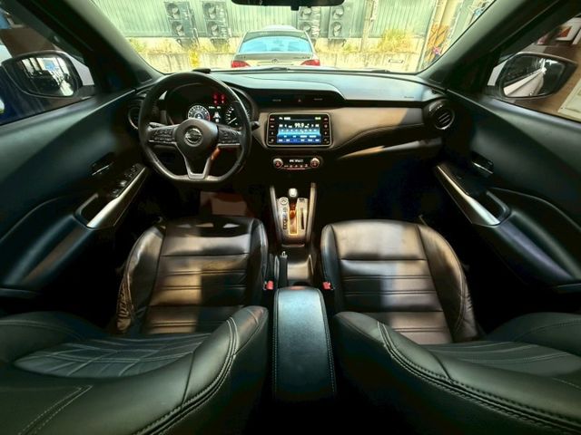 智型旗艦版 I-KEY 6安 摸門 循跡 360環景 倒車顯影 定速 恆溫 盲點 ABS  第9張相片