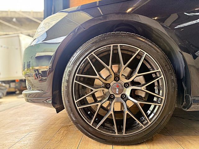 柴油E220 天窗 8安 電動尾門 導航 循跡 雙電動椅 環景 恆溫 定速 ABS  第9張相片