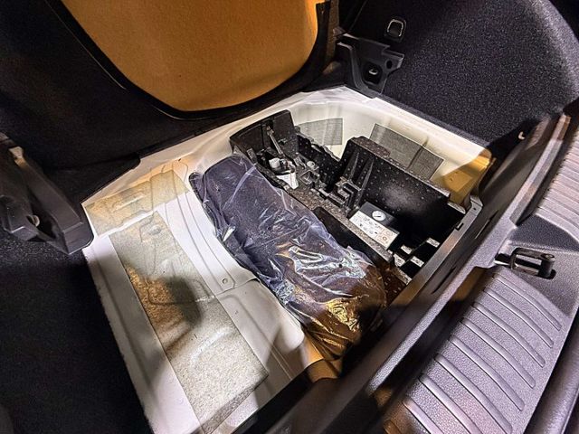 1.0豪華動能版 I-KEY 6安 摸門 電尾門 車道偏移 定速 恆溫 盲點 ABS  第7張相片