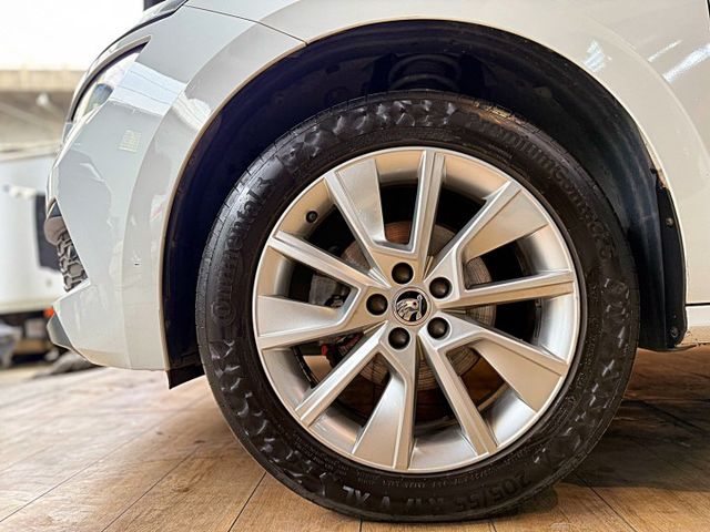 1.0豪華動能版 I-KEY 6安 摸門 電尾門 車道偏移 定速 恆溫 盲點 ABS  第9張相片