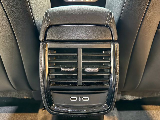 1.0豪華動能版 I-KEY 6安 摸門 電尾門 車道偏移 定速 恆溫 盲點 ABS  第12張相片