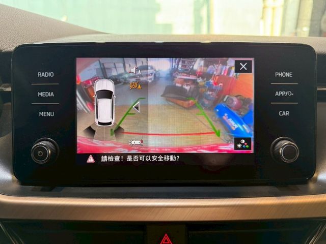 1.0豪華動能版 I-KEY 6安 摸門 電尾門 車道偏移 定速 恆溫 盲點 ABS  第16張相片
