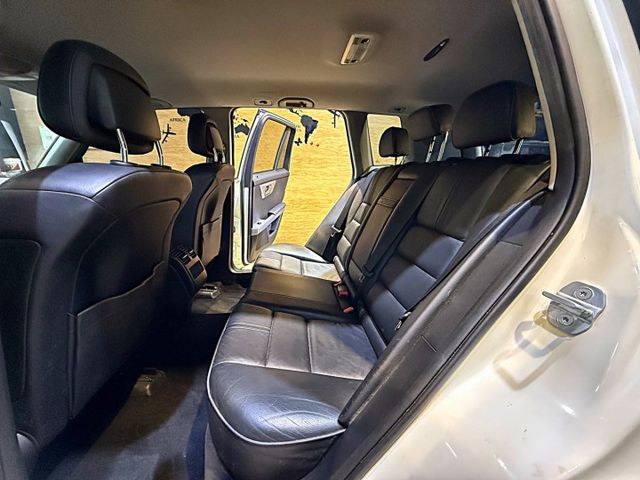 GLK220D 4WD 6安 快撥 電尾門 循跡 定速 雙電動椅 恆溫 ABS  第13張相片