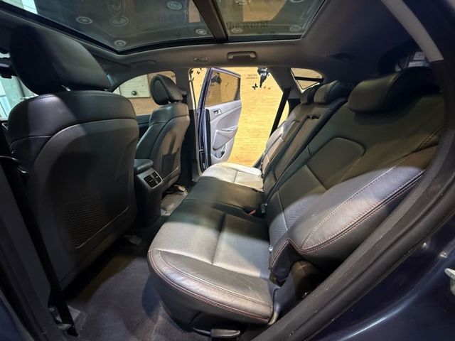 尊貴TURBO版 I-KEY 全景天窗 6安 循跡 電動椅 倒車顯影 定速 恆溫 ABS  第11張相片