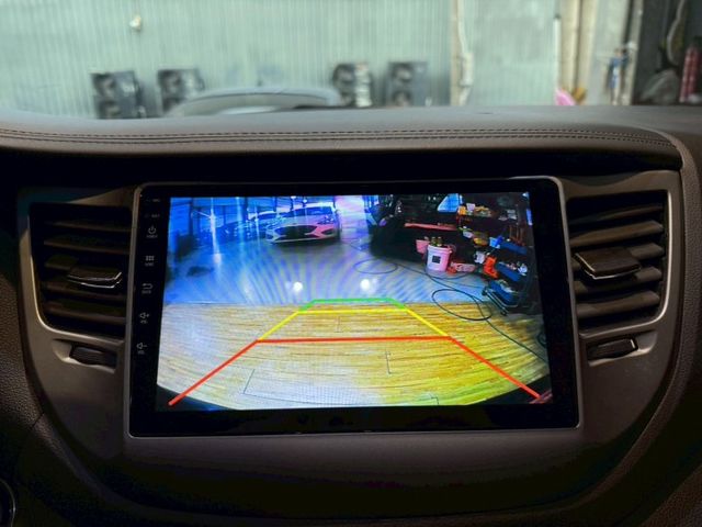 尊貴TURBO版 I-KEY 全景天窗 6安 循跡 電動椅 倒車顯影 定速 恆溫 ABS  第15張相片