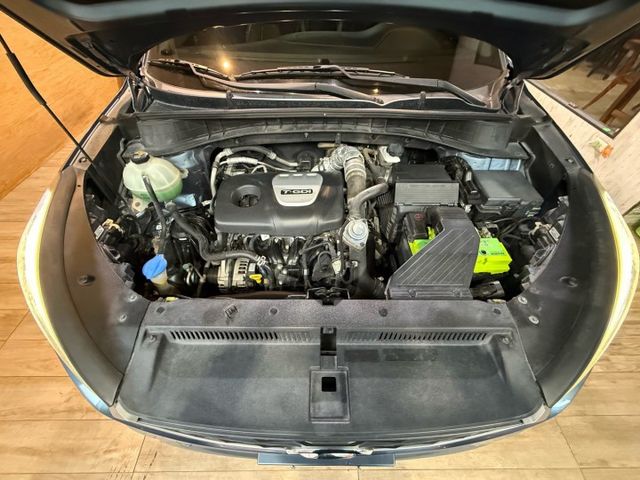 尊貴TURBO版 I-KEY 全景天窗 6安 循跡 電動椅 倒車顯影 定速 恆溫 ABS  第20張相片