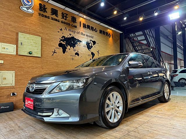 G版 里程22萬已更換大電池 I-KEY 雙安 摸門 循跡 電動椅 恆溫 倒車顯影 ABS  第1張相片