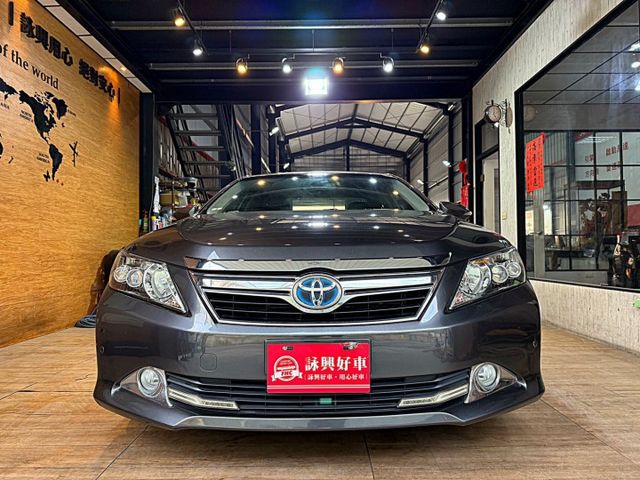 G版 里程22萬已更換大電池 I-KEY 雙安 摸門 循跡 電動椅 恆溫 倒車顯影 ABS  第2張相片