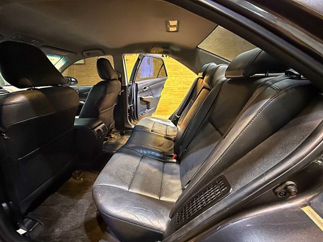 G版 里程22萬已更換大電池 I-KEY 雙安 摸門 循跡 電動椅 恆溫 倒車顯影 ABS  第11張相片