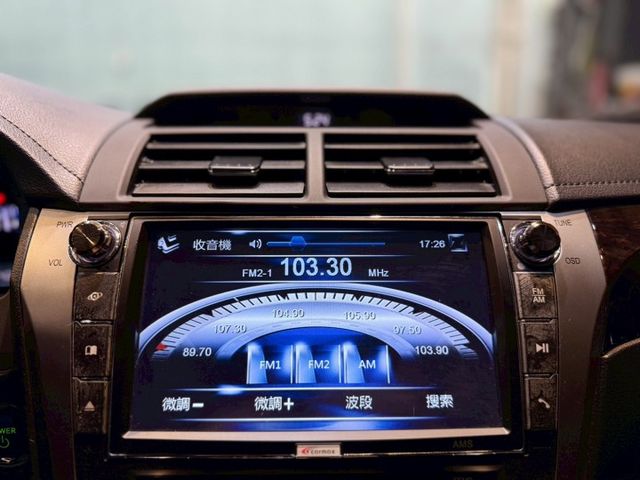 G版 里程22萬已更換大電池 I-KEY 雙安 摸門 循跡 電動椅 恆溫 倒車顯影 ABS  第13張相片