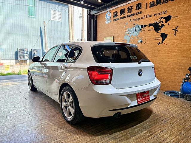 116I 6安 I-KEY 循跡 恆溫 多功能方向盤 ABS 安全首選  第4張相片