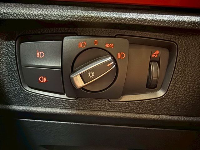 116I 6安 I-KEY 循跡 恆溫 多功能方向盤 ABS 安全首選  第17張相片