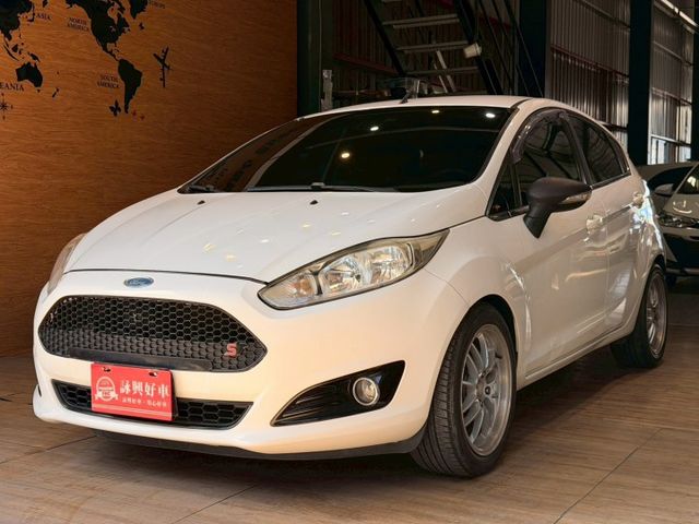 馬丁頭 1.5運動型 I-KEY 恆溫 定速 多功能方向盤 安全首選  第1張相片