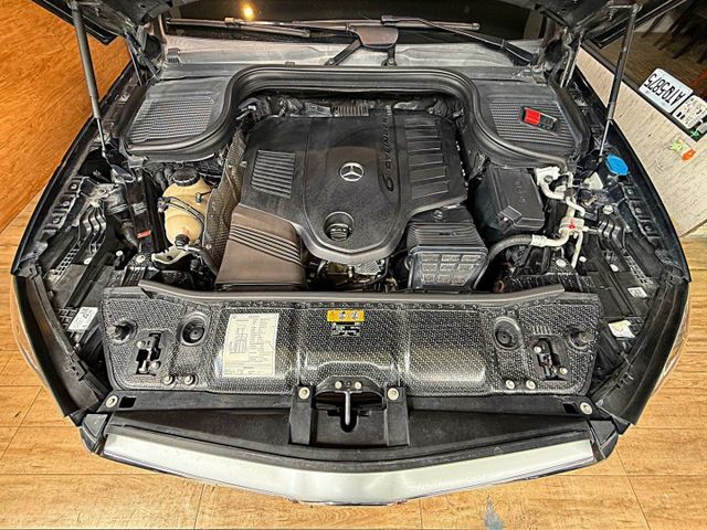 GLE450 4MATIC油電 7人座 全車犀牛皮I-KEY 摸門 電動椅 環景 液晶螢幕 導航 倒車顯影 新車390萬  第20張相片