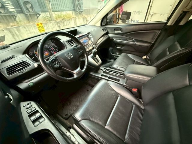 4.5代 2.4 雙安 換檔快撥 循跡 定速 倒車顯影 ABS  第5張相片