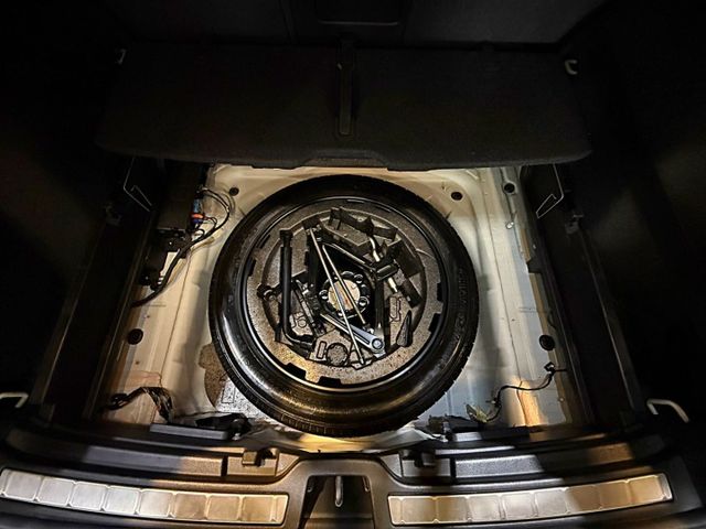 T5 R-Design I-KEY 全景天窗 9安 電尾門 快撥 導航  ACC跟車 車道偏移 環景 雙電動椅 盲點  第9張相片