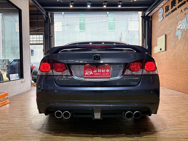 1.8 VTI-S  天窗 換檔快撥 定速 安卓機 導航 倒車顯影 恆溫  第5張相片