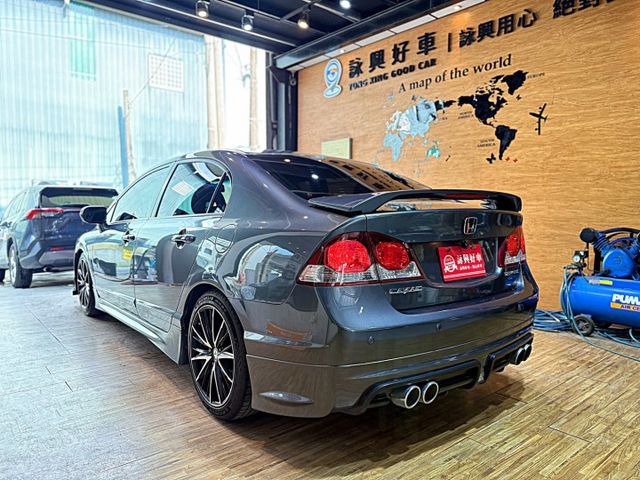1.8 VTI-S  天窗 換檔快撥 定速 安卓機 導航 倒車顯影 恆溫  第6張相片