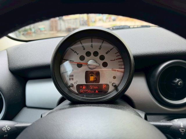 MINI ONE 1.6 經典時尚超吸睛 小巧可愛  第5張相片