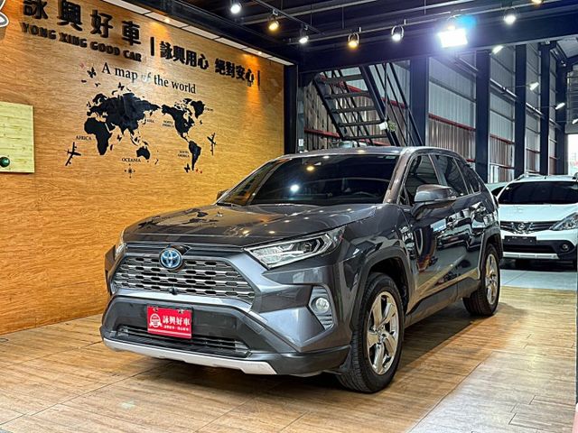 2.5油電旗艦 I-KEY 9安 電尾門 導航 ACC 環景 電動椅 車道偏移  第1張相片