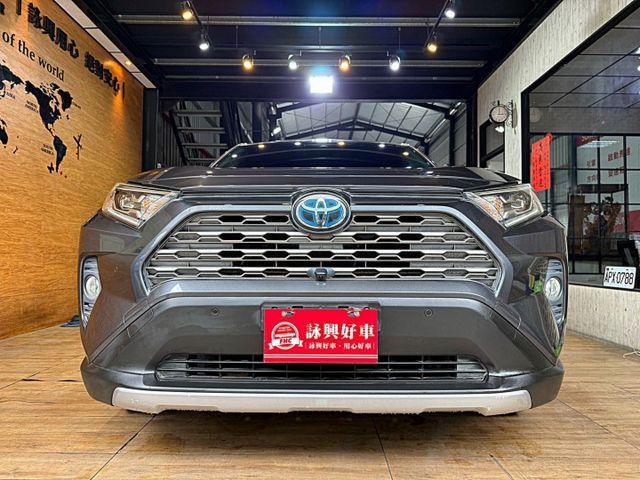 2.5油電旗艦 I-KEY 9安 電尾門 導航 ACC 環景 電動椅 車道偏移  第4張相片