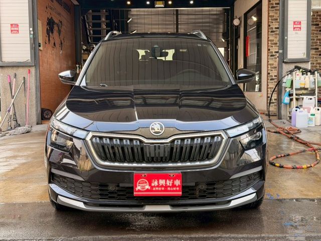 1.5TSI豪華菁英版 I-KEY 8安 電尾門 ACC 定速 盲點 ABS  第2張相片