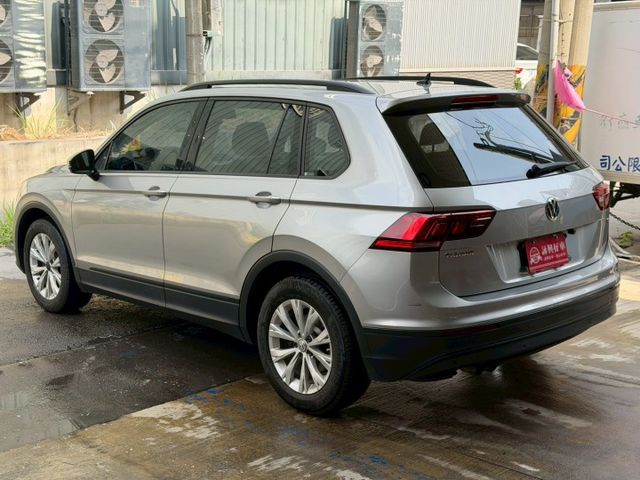 改款17年式 280TSI TRENDLINE 6安 循跡 ABS  第3張相片