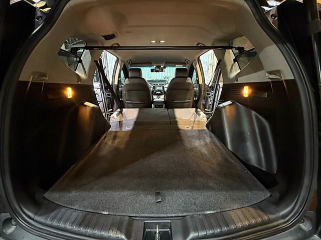 5.5代 VTI-S I-KEY 摸門 8安 電尾門 快撥 導航 ACC 車道偏移 定速 循跡 恆溫 ABS  第8張相片