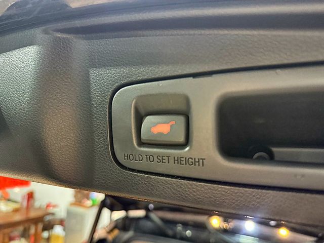 5.5代 VTI-S I-KEY 摸門 8安 電尾門 快撥 導航 ACC 車道偏移 定速 循跡 恆溫 ABS  第19張相片