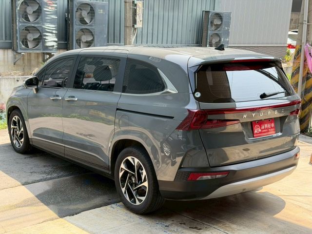 GLT-B I-KEY 6安 全景天窗 電尾門 摸門 導航 ACC 電滑門 環景 4電動椅 車道偏移 盲點 ABS  第4張相片