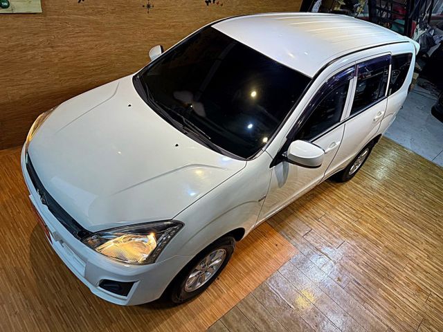 2.4精緻型  雙安 ABS 客貨兩用車 自用商用都方便 空間寬敞好運用  第3張相片